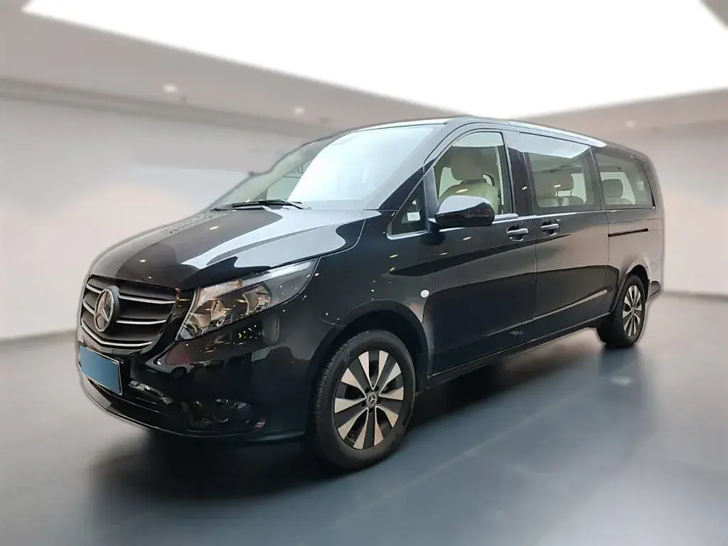 2023 Mercedes-Benz Vito 2.0T 211HP L4 9AT