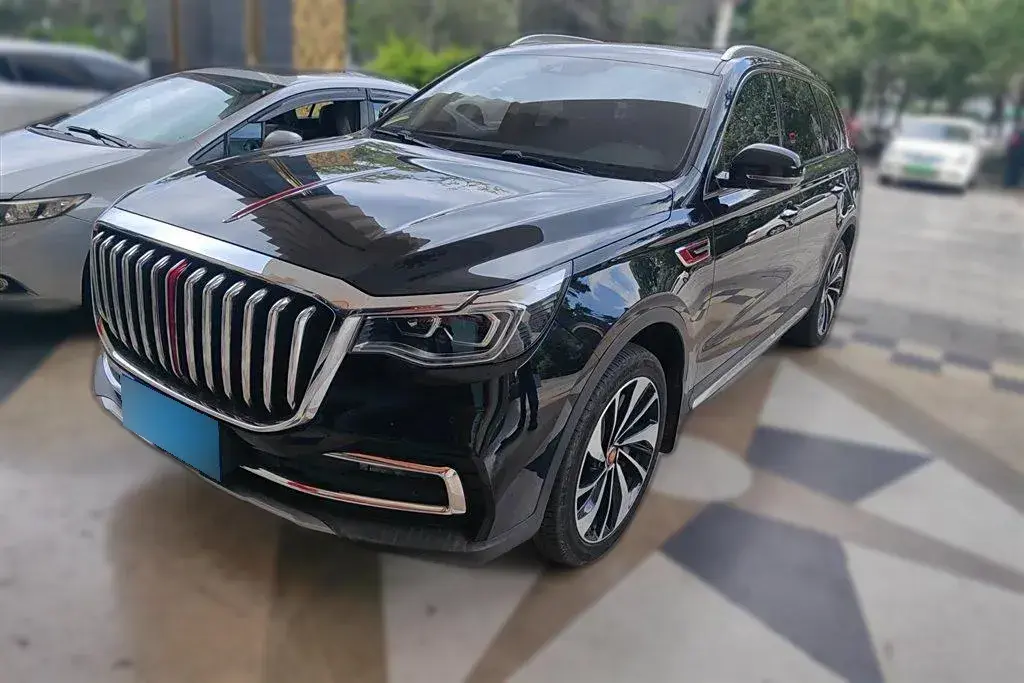 2021 HongQi HS7 2.0T 252HP L4 7DCT
