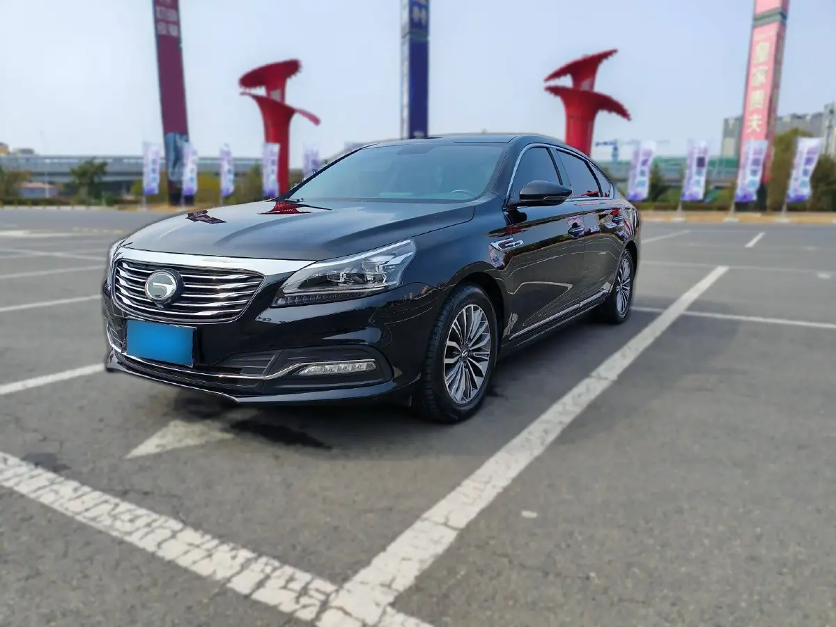 2016 GAC Trumpchi GA8 2.0T 197HP L4 6AT