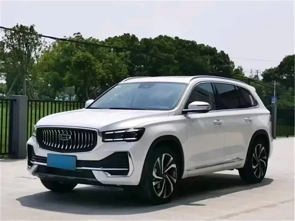 2024 Geely Monjaro 2.0T 238HP L4 8AT