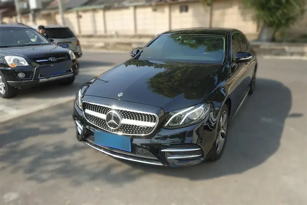 2018 Mercedes-Benz E Class 2.0T 245HP L4 9AT