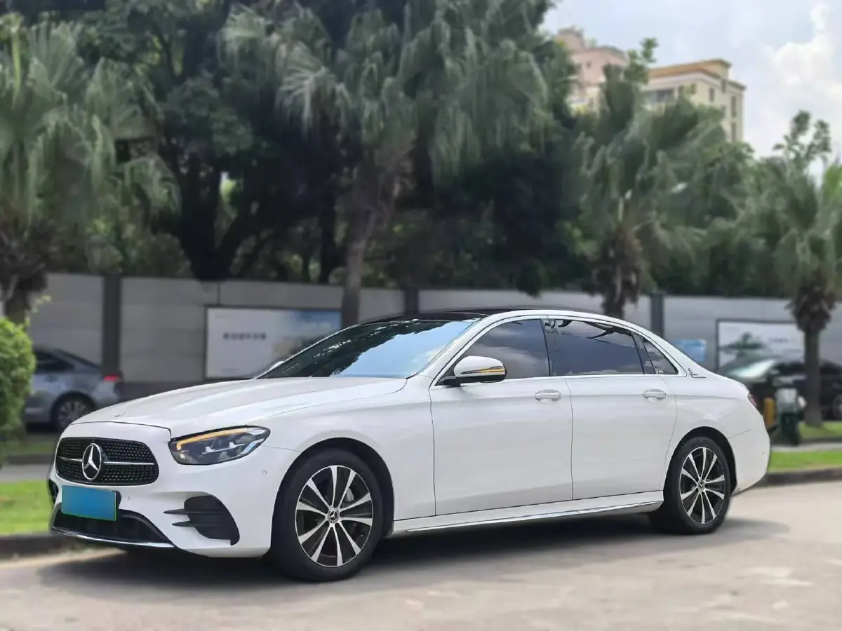 2023 Mercedes-Benz E Class 2.0T 211HP L4 9AT PHEV 25.4KWH