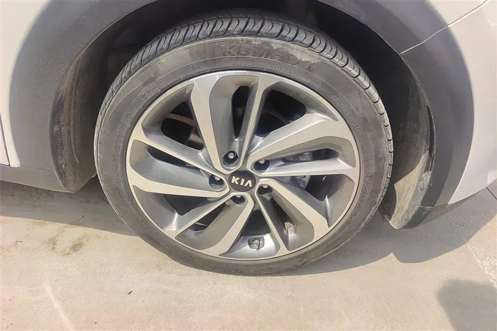 2017 Kia Niro 1.6L 105HP L4 6DCT Hybrid,autocango,china used car exporter,china ev exporter,chinese used car exporter,chinese used ev exporter