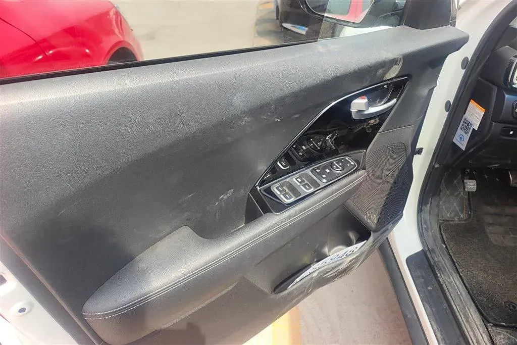 2017 Kia Niro 1.6L 105HP L4 6DCT Hybrid,autocango,china used car exporter,china ev exporter,chinese used car exporter,chinese used ev exporter