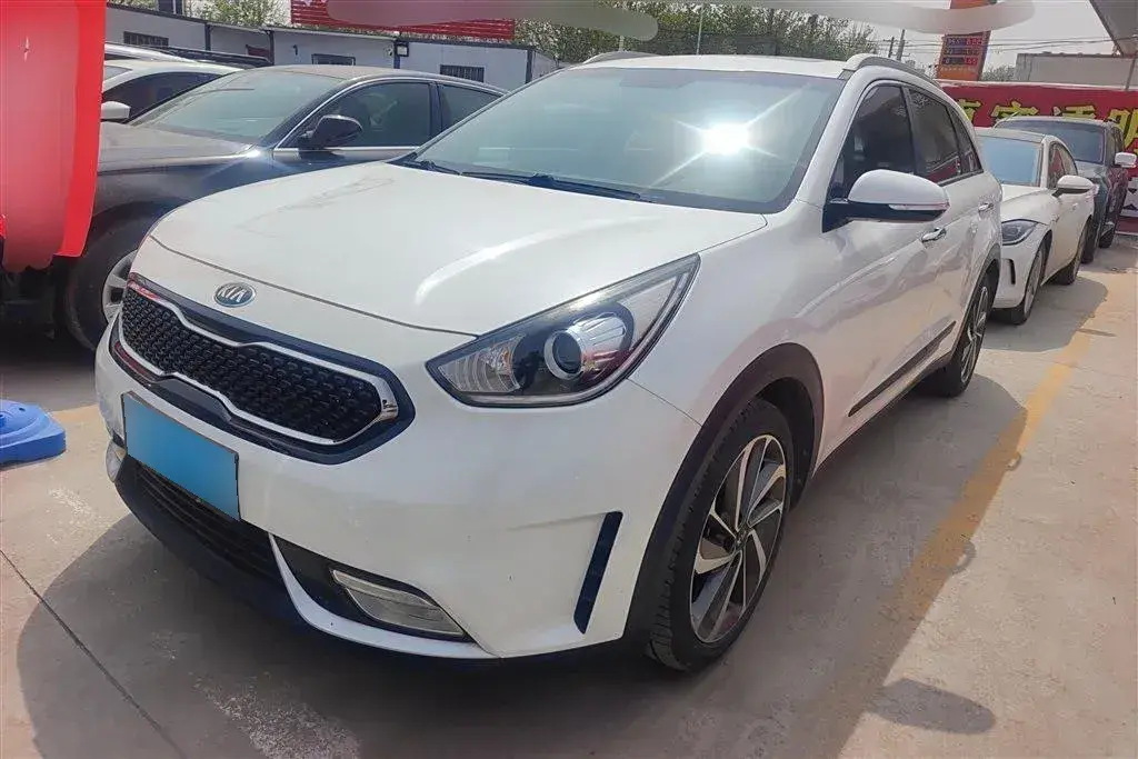 2017 Kia Niro 1.6L 105HP L4 6DCT Hybrid