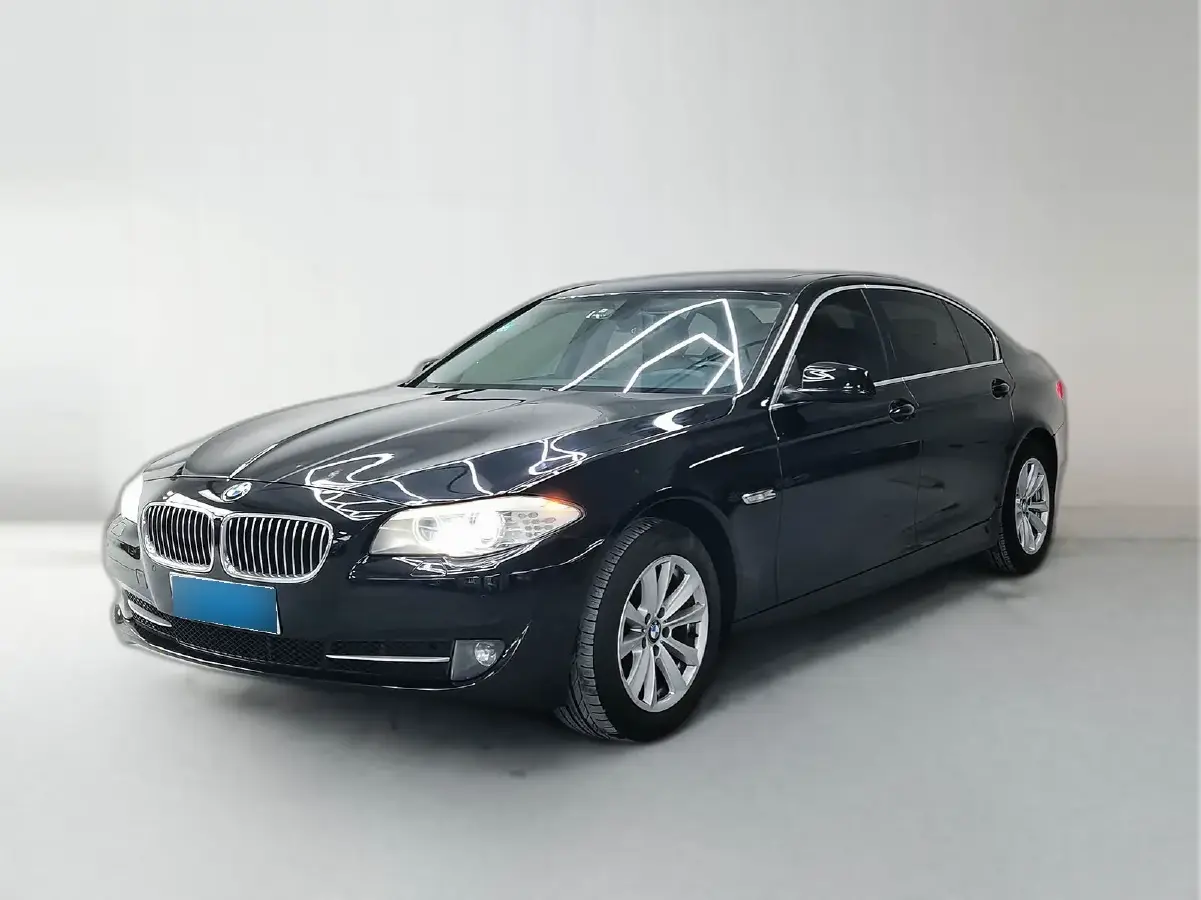2013 BMW 5 Series 2.0T 184HP L4 8AT