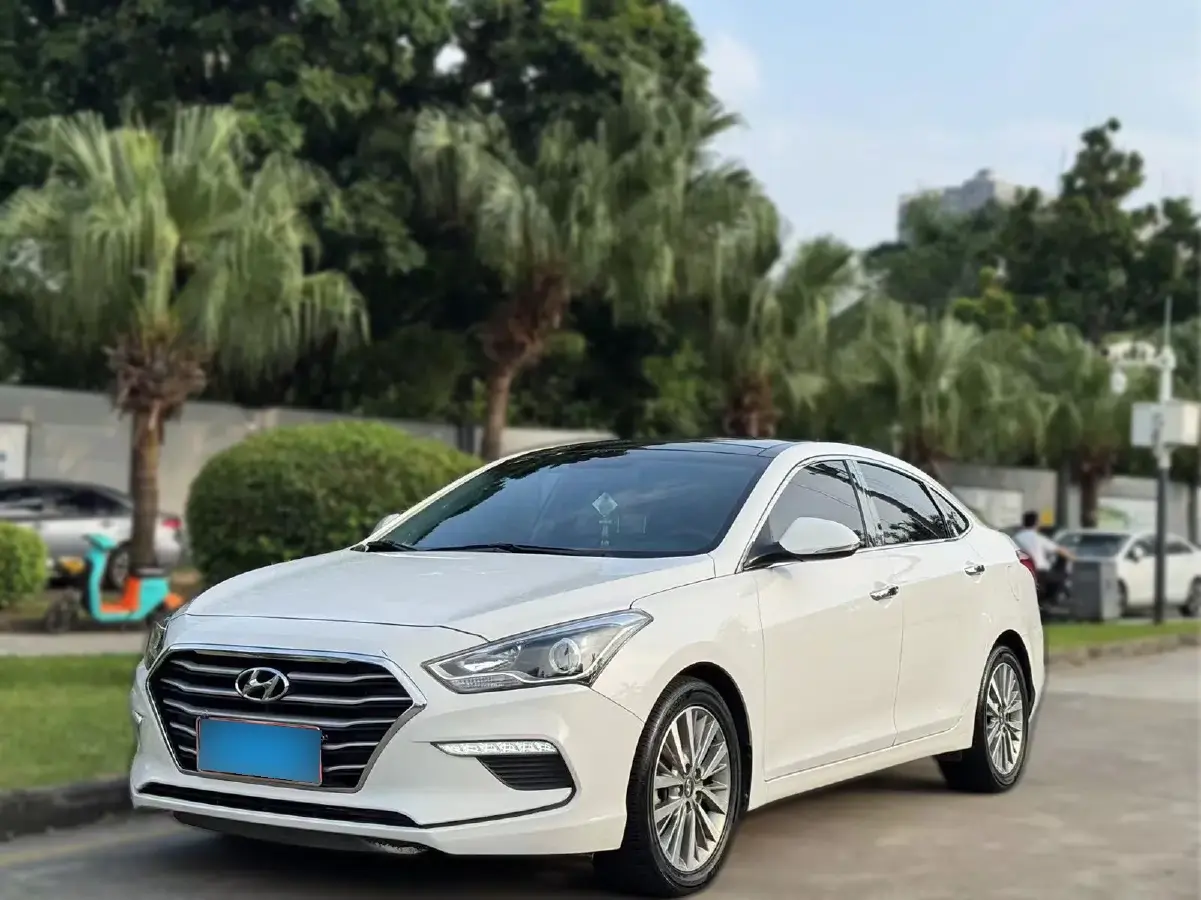 2017 Hyundai Mistra 1.6T 175HP L4 7DCT