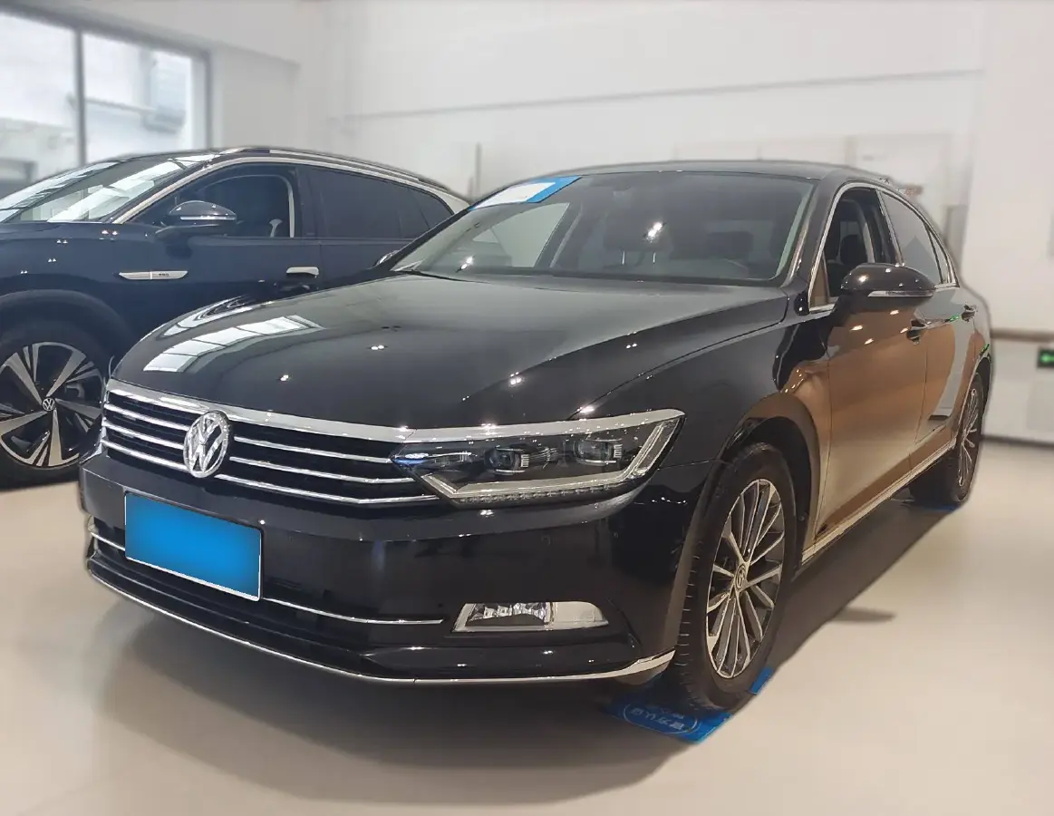 2017 Volkswagen Magotan 1.8T 180HP L4 7DCT