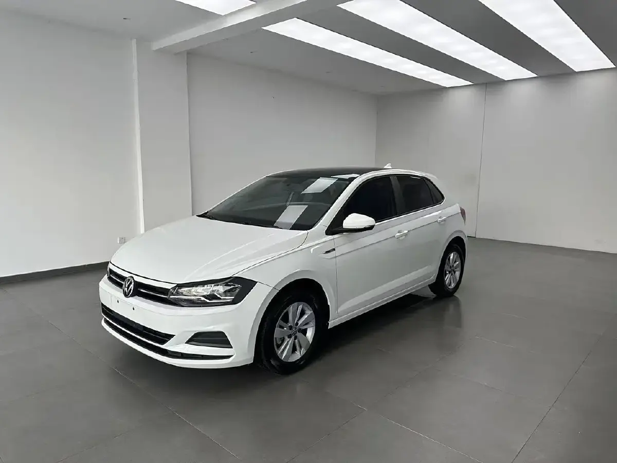 2023 Volkswagen Polo 1.5L 110HP L4 6AT