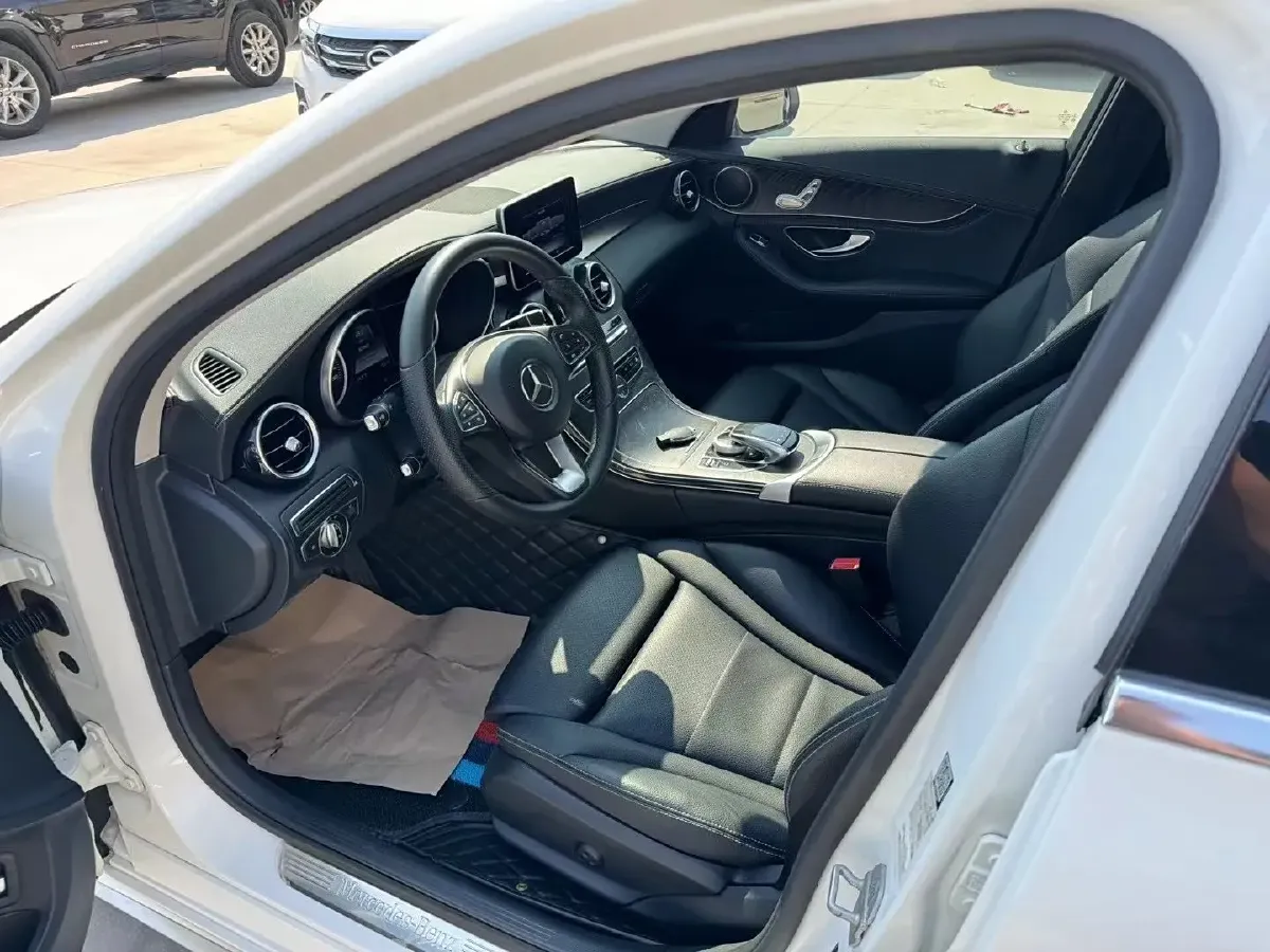 2015 Mercedes-Benz C Class 1.6T 156HP L4 7AT,autocango,china used car exporter,china ev exporter,chinese used car exporter,chinese used ev exporter