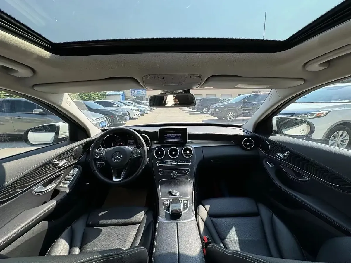 2015 Mercedes-Benz C Class 1.6T 156HP L4 7AT,autocango,china used car exporter,china ev exporter,chinese used car exporter,chinese used ev exporter