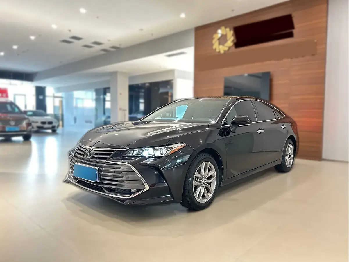 2019 Toyota Avalon 2.0L 178HP L4 CVT