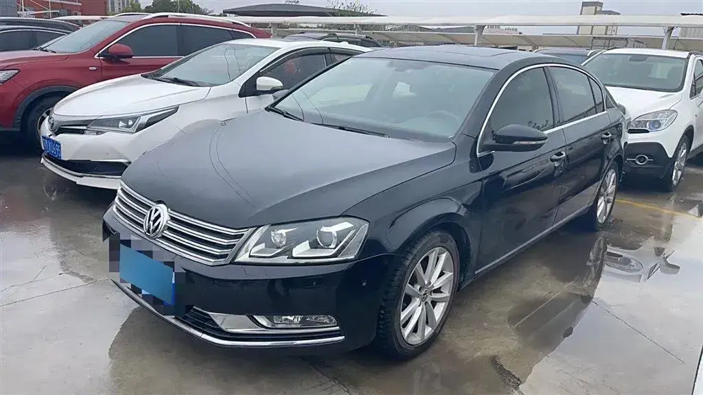 2015 Volkswagen Magotan 2.0T 200HP L4 6DCT