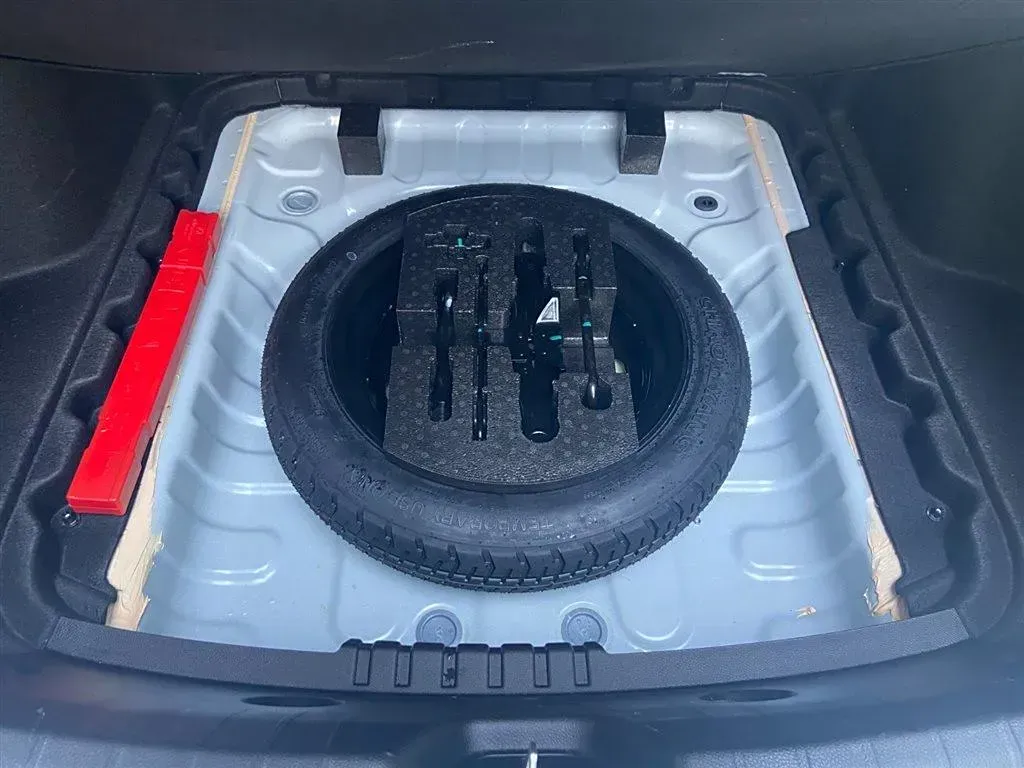 2023 Geely Preface 1.5T 181HP L4 7DCT,autocango,china used car exporter,china ev exporter,chinese used car exporter,chinese used ev exporter