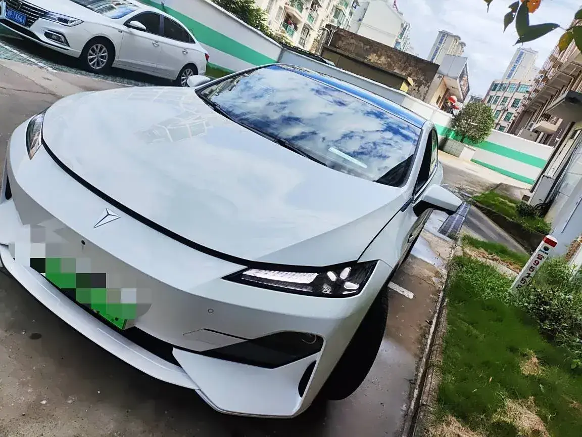 2023 Deepal SL03 1.5L 95HP L4 REEV 28.39KWH