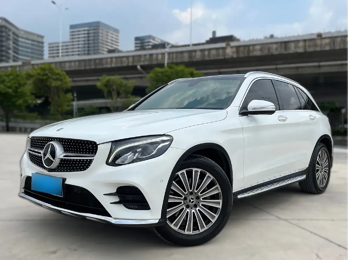 2017 Mercedes-Benz GLC Class 2.0T 211HP L4 9AT