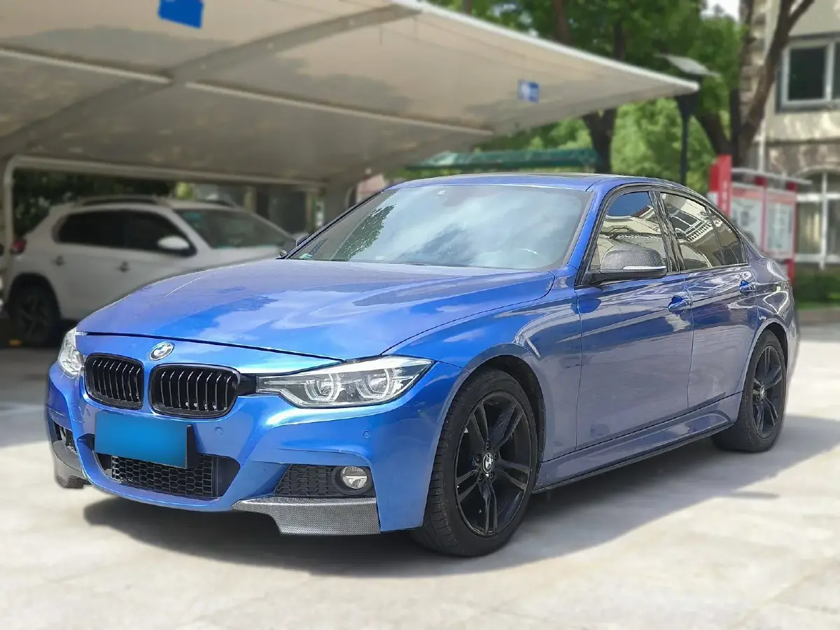 2017 BMW 3 Series 2.0T 184HP L4 8AT