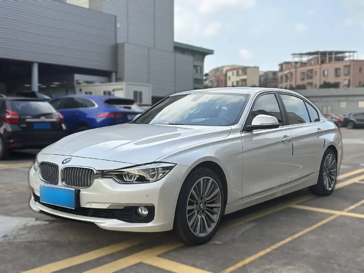 2019 BMW 3 Series 2.0T 184HP L4 8AT