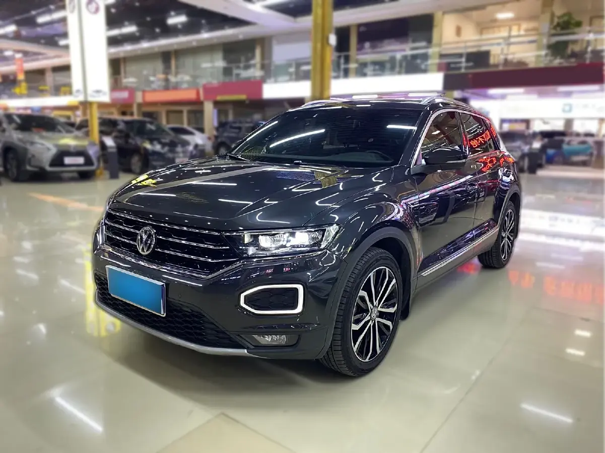 2019 Volkswagen T-Roc 1.4T 150HP L4 7DCT
