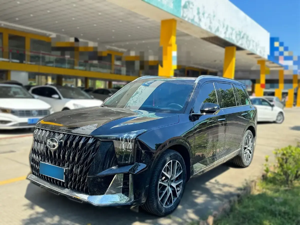 2022 GAC Trumpchi GS8 2.0T 190HP L4 E-CVT Hybrid