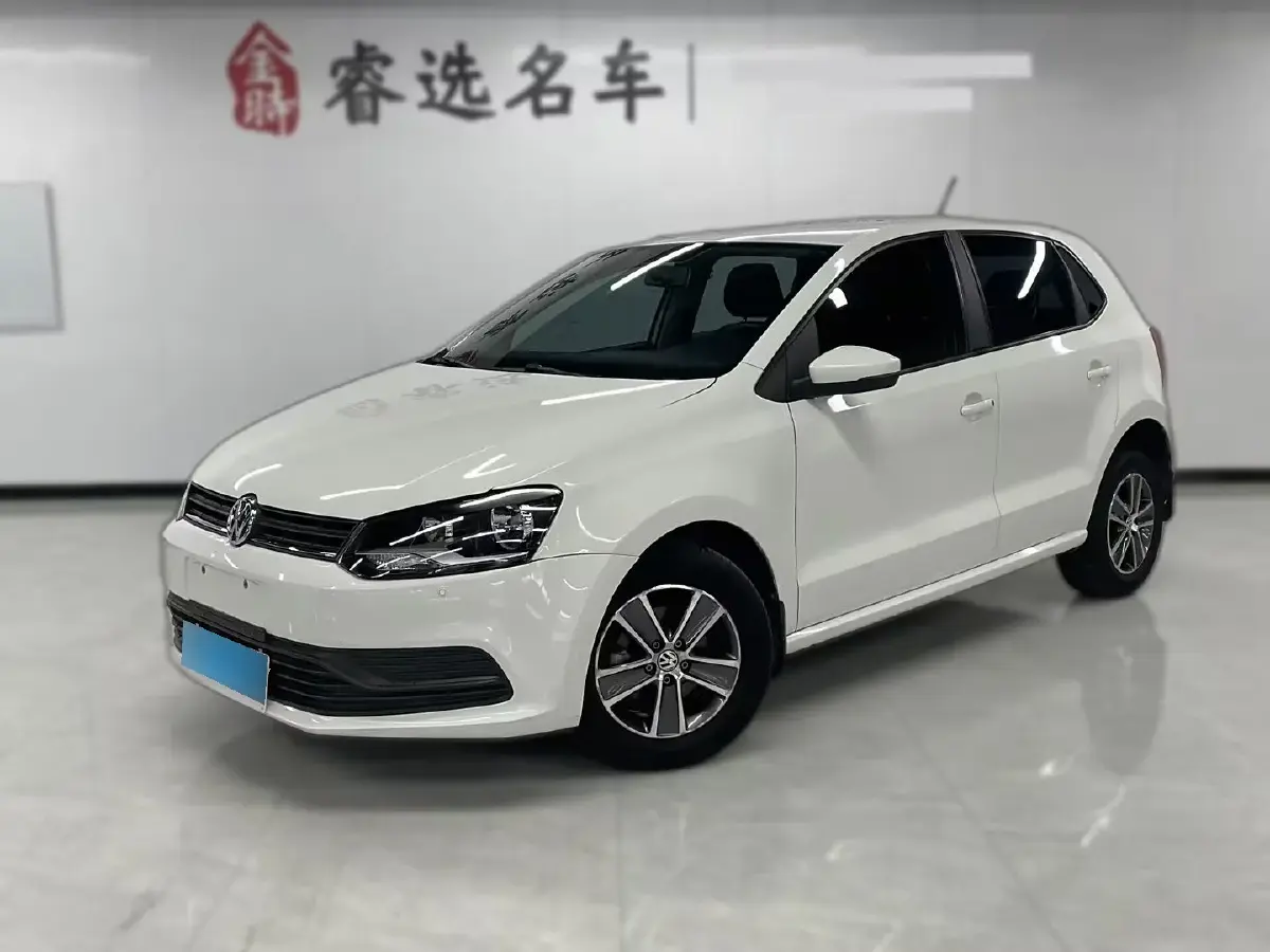 2016 Volkswagen Polo 1.4L 90HP L4 6AT