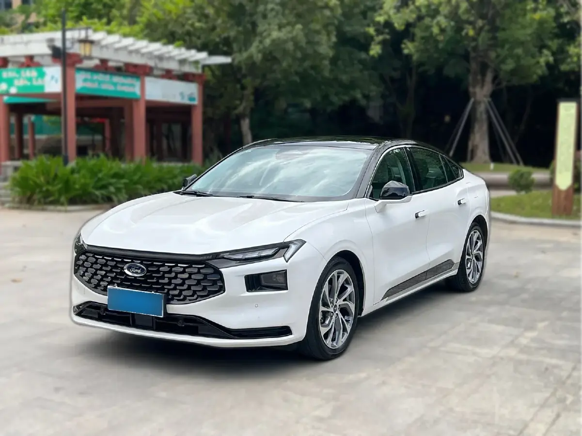 2023 Ford Mondeo 2.0T 254HP L4 8AT