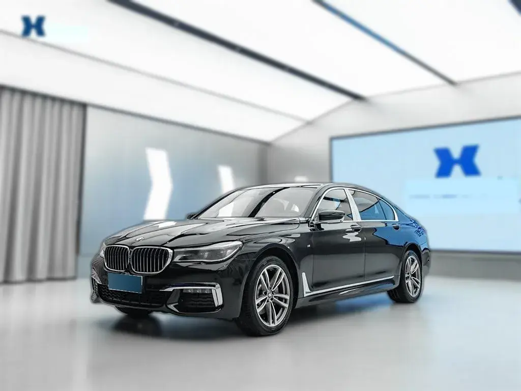 2018 BMW 7 Series 2.0T 258HP L4 8AT