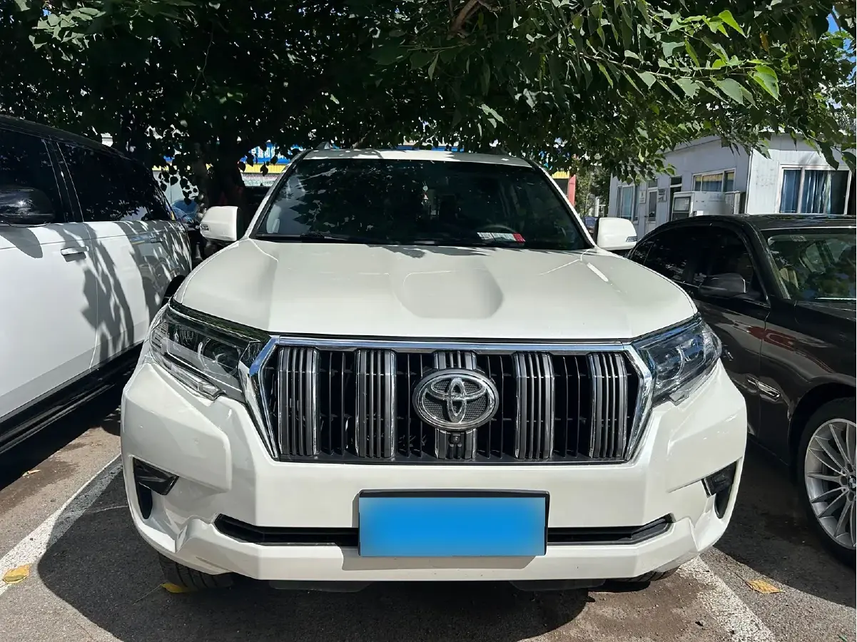 2018 Toyota Land Cruiser Prado 3.5L 280HP V6 6AT