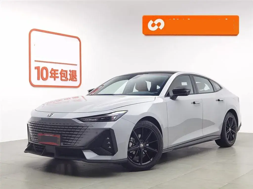 2022 ChangAn UNI-V 1.5T 188HP L4 7DCT