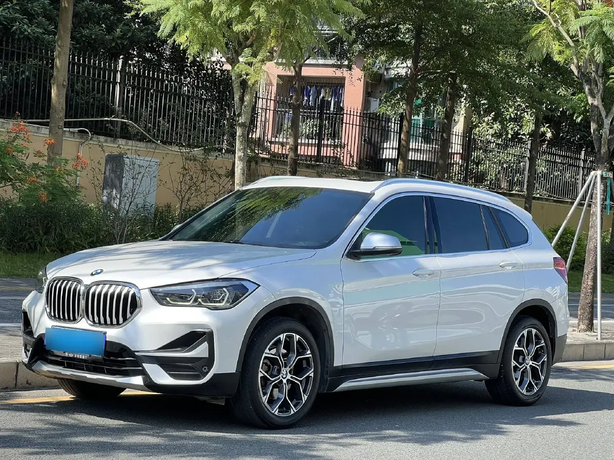 2022 BMW X1 1.5T 140HP L3 7DCT