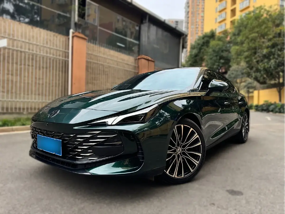 2023 MG 7 2.0T 261HP L4 9AT