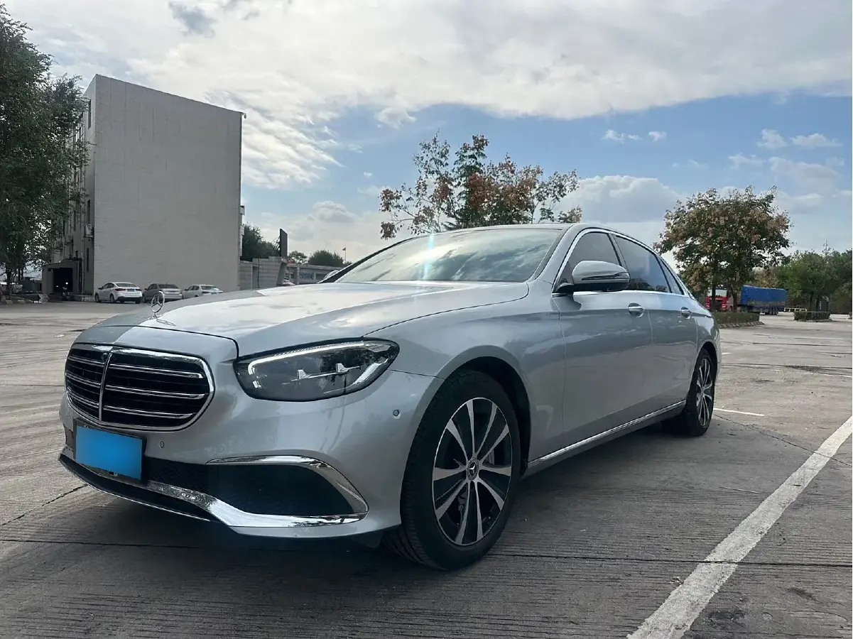 2023 Mercedes-Benz E Class 2.0T 211HP L4 9AT PHEV 25.4KWH