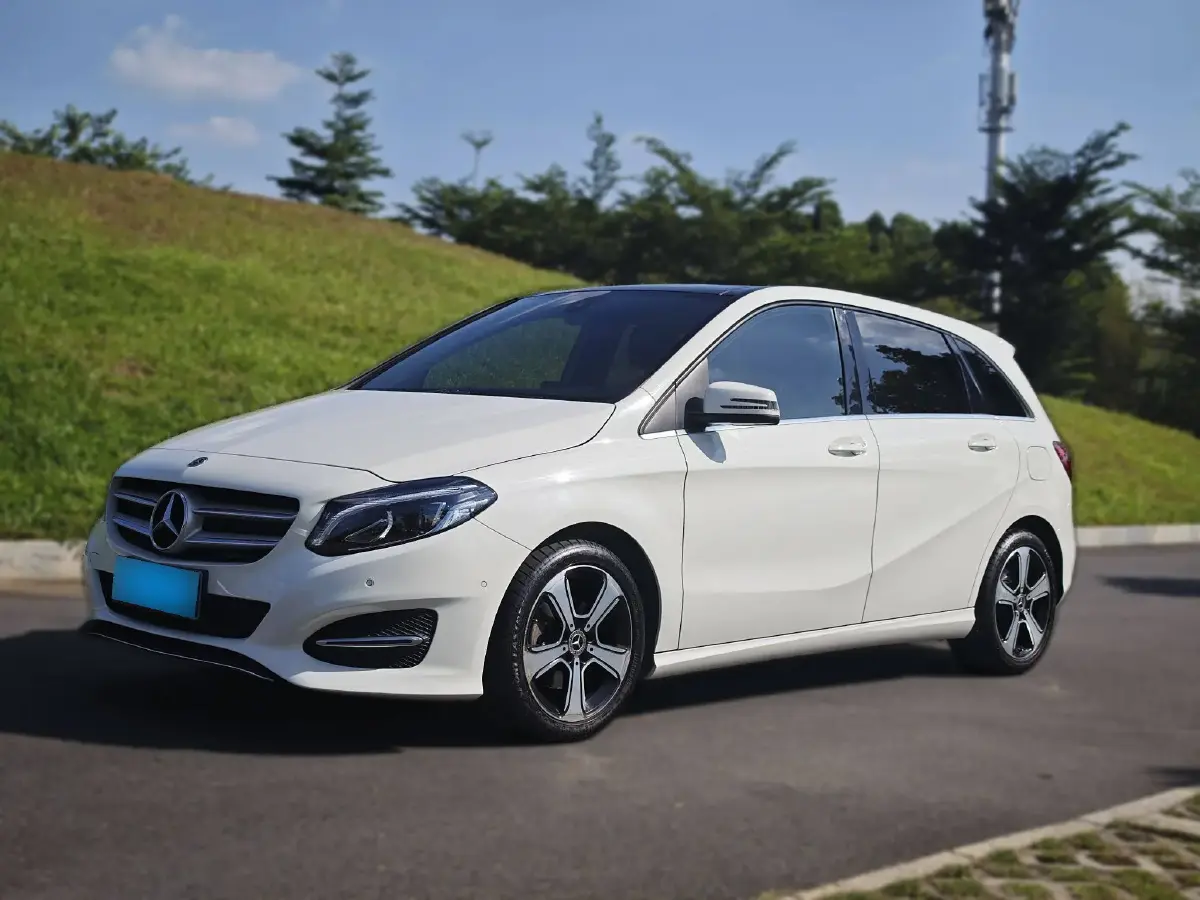 2017 Mercedes-Benz B Class 1.6T 156HP L4 7DCT