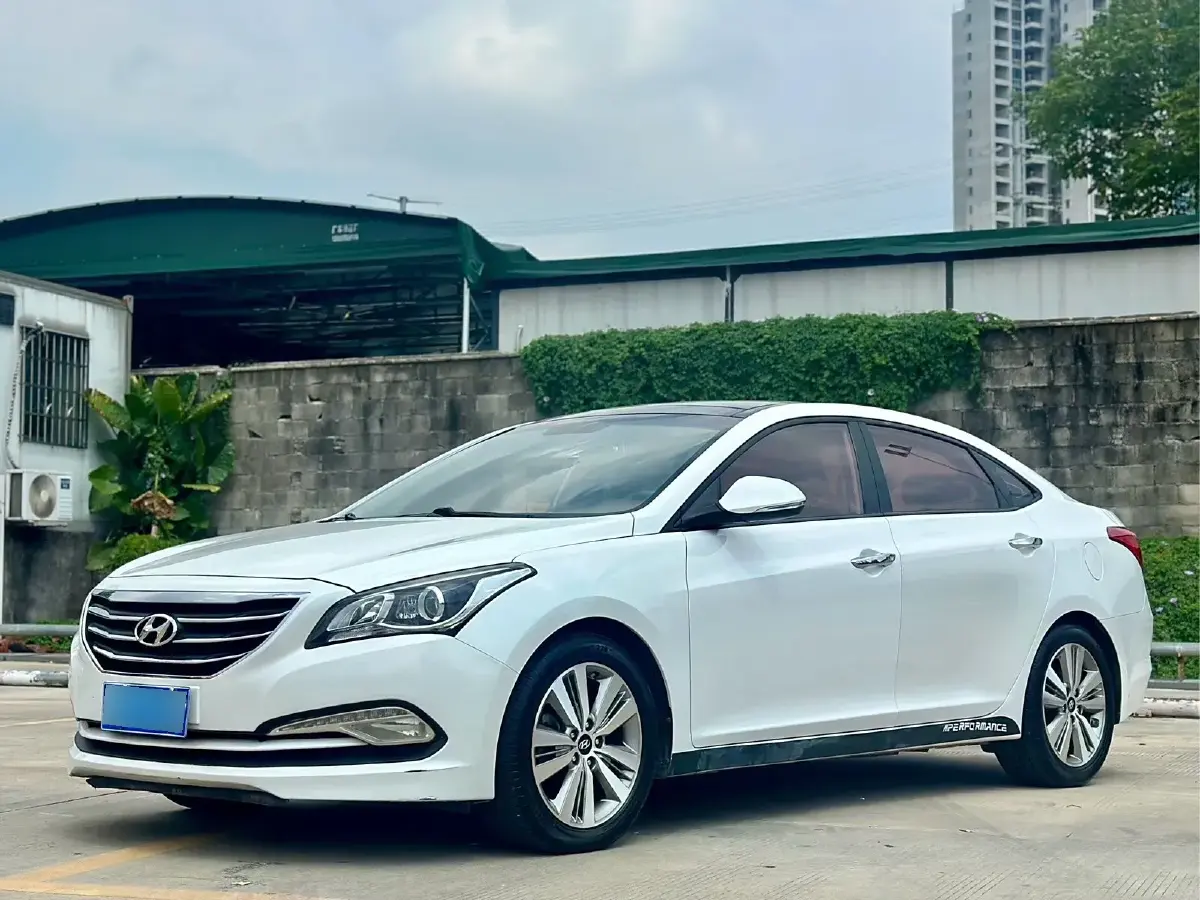 2014 Hyundai Mistra 1.8L 143HP L4 6AT