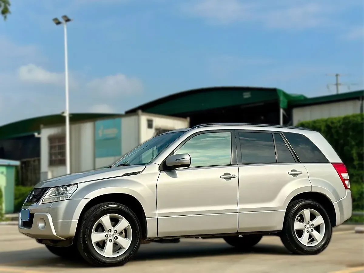 2008 Suzuki Grand Vitara 2.4L 166HP L4 4AT,autocango,china used car exporter,china ev exporter,chinese used car exporter,chinese used ev exporter