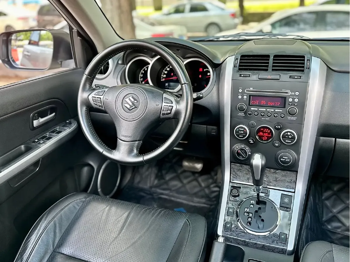 2008 Suzuki Grand Vitara 2.4L 166HP L4 4AT,autocango,china used car exporter,china ev exporter,chinese used car exporter,chinese used ev exporter