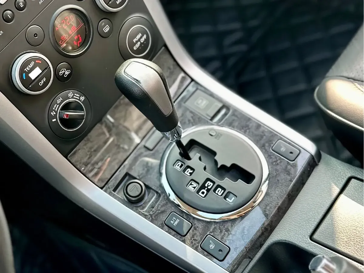 2008 Suzuki Grand Vitara 2.4L 166HP L4 4AT,autocango,china used car exporter,china ev exporter,chinese used car exporter,chinese used ev exporter