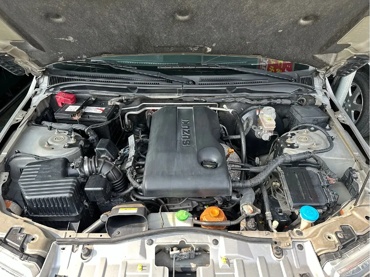 2008 Suzuki Grand Vitara 2.4L 166HP L4 4AT,autocango,china used car exporter,china ev exporter,chinese used car exporter,chinese used ev exporter