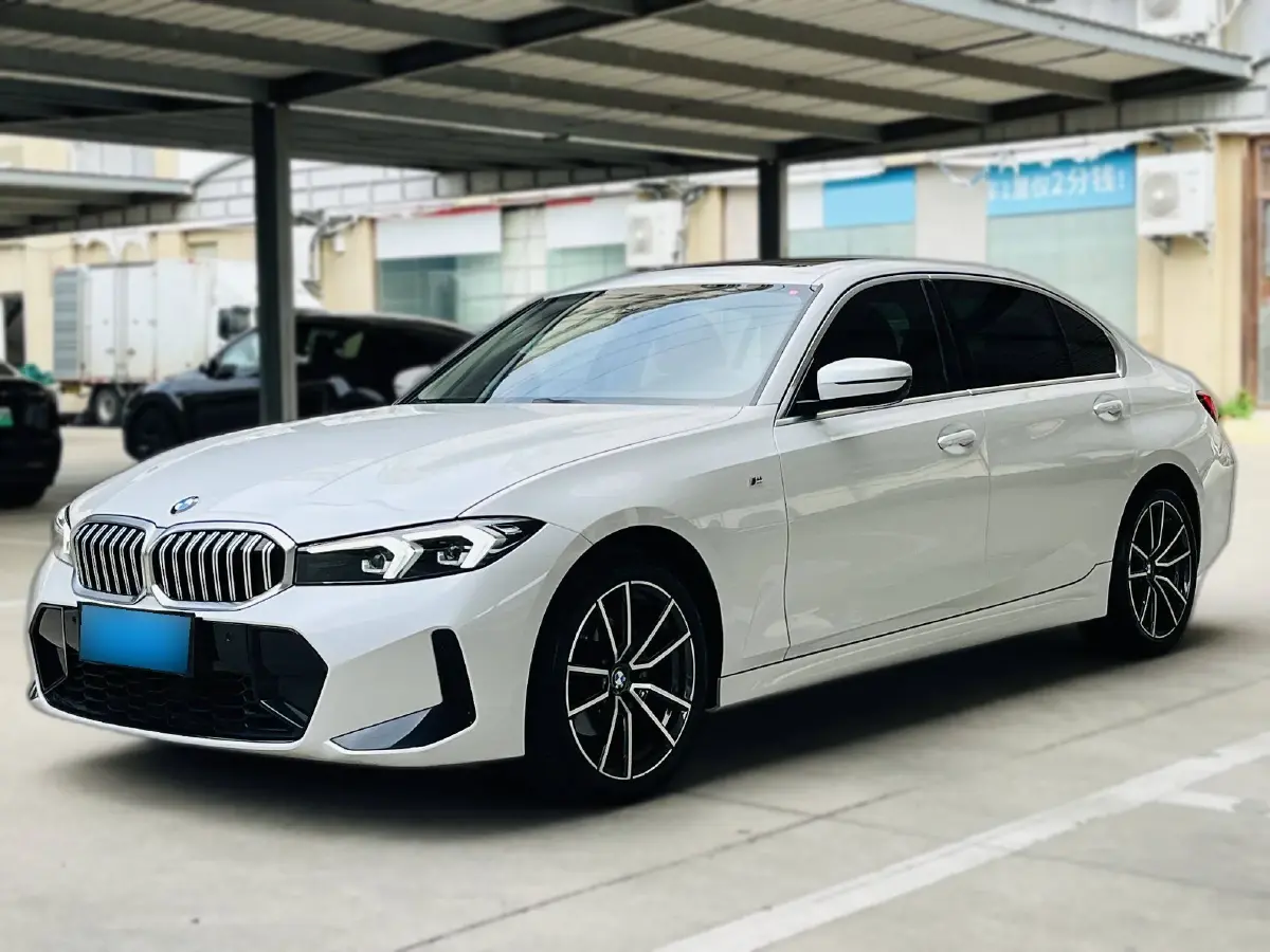 2023 BMW 3 Series 2.0T 156HP L4 8AT