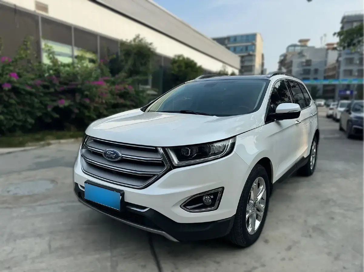 2016 Ford Edge 2.0T 245HP L4 6AT