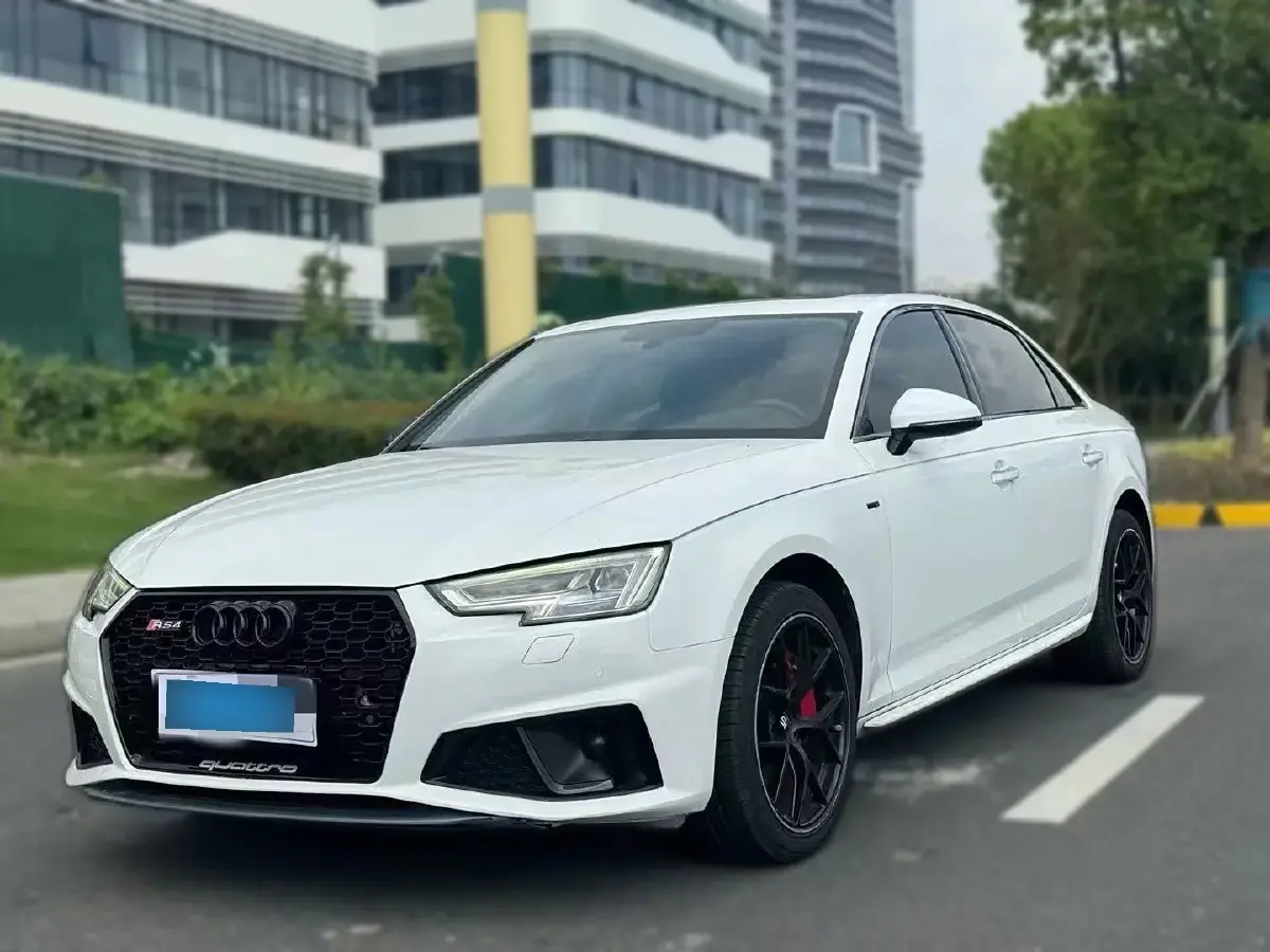2019 Audi A4L 2.0T 252HP L4 7DCT
