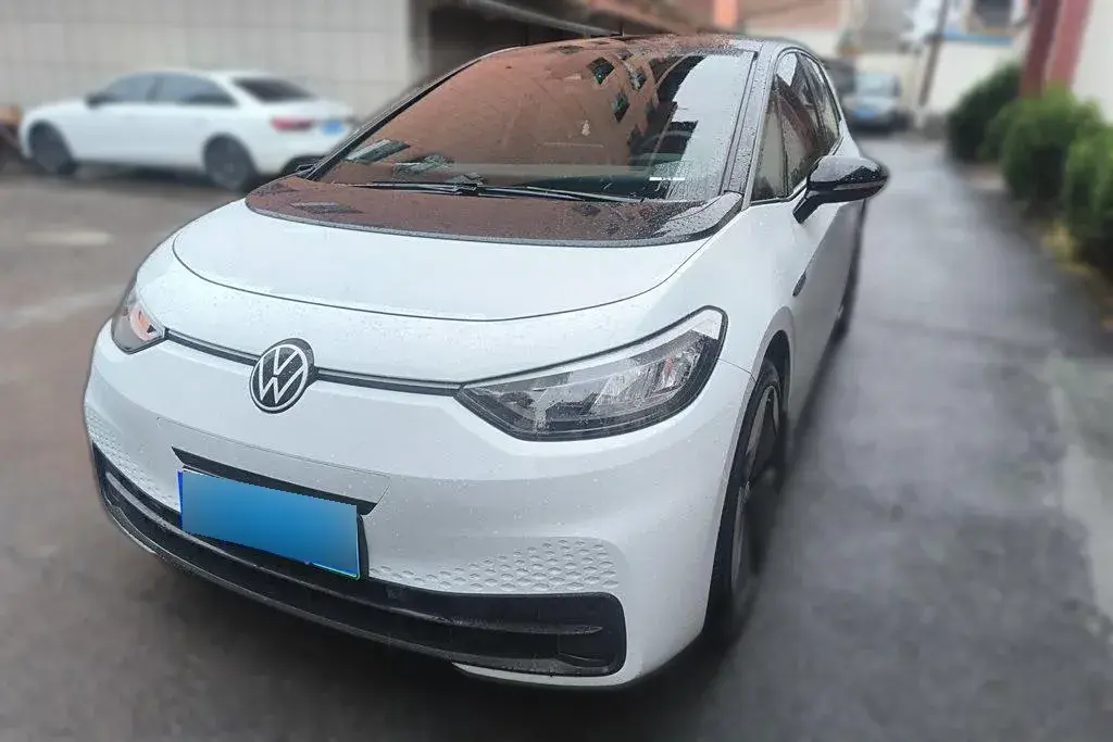 2023 Volkswagen ID.3 BEV 52.8KWH