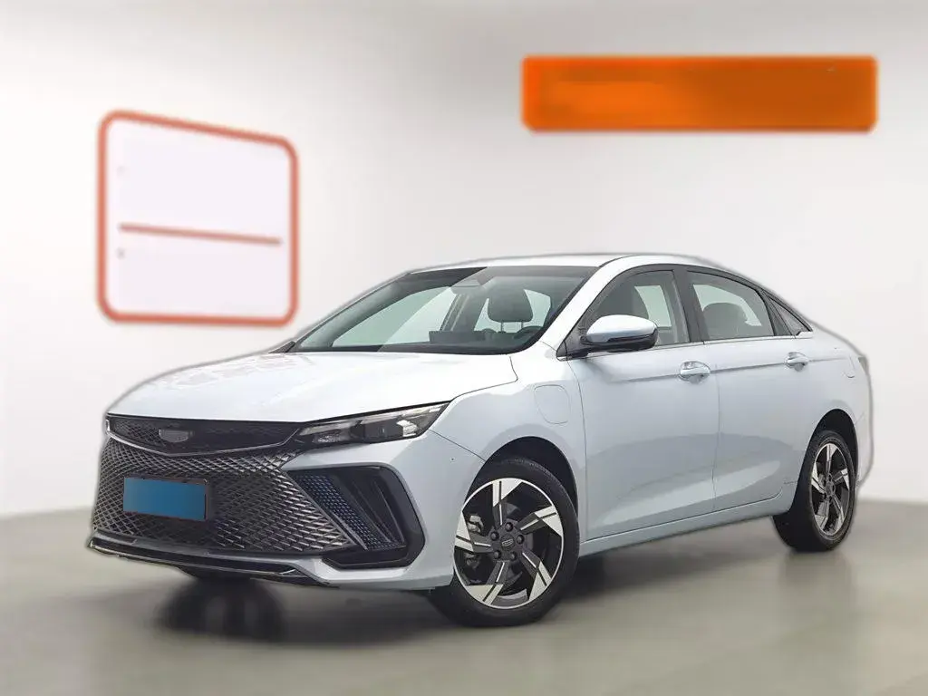 2022 Geely Emgrand L HiP 1.5T 181HP L4 3DHT PHEV 15.5KWH