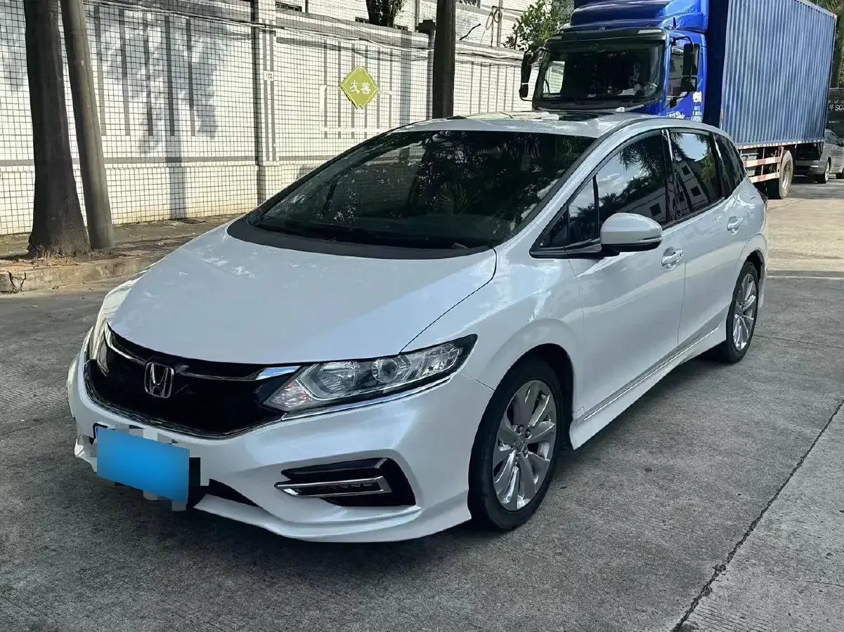 2017 Honda Jade 1.8L 141HP L4 5AT