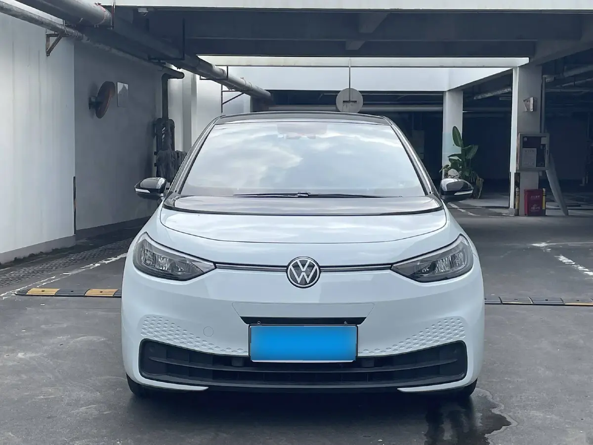 2023 Volkswagen ID.3 BEV 52.8KWH