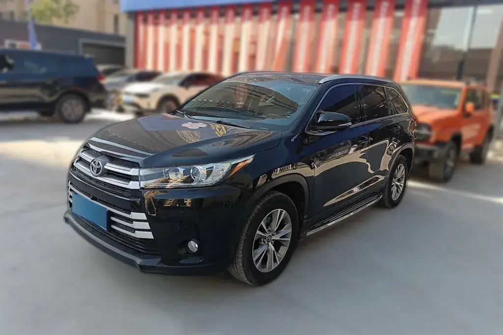 2021 Toyota Highlander 2.0T 220HP L4 6AT