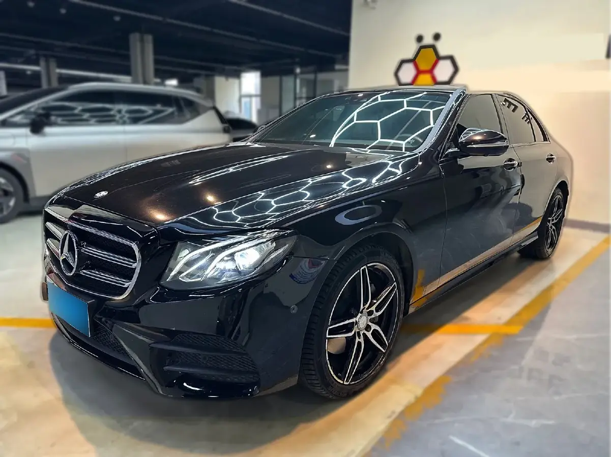 2017 Mercedes-Benz E Class 2.0T 245HP L4 9AT