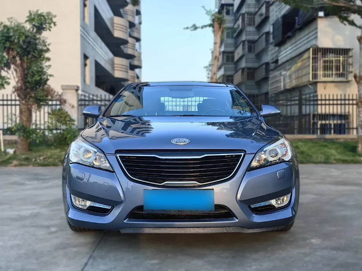 2013 Kia Cadenza 2.4L 173HP L4 6AT,autocango,china used car exporter,china ev exporter,chinese used car exporter,chinese used ev exporter