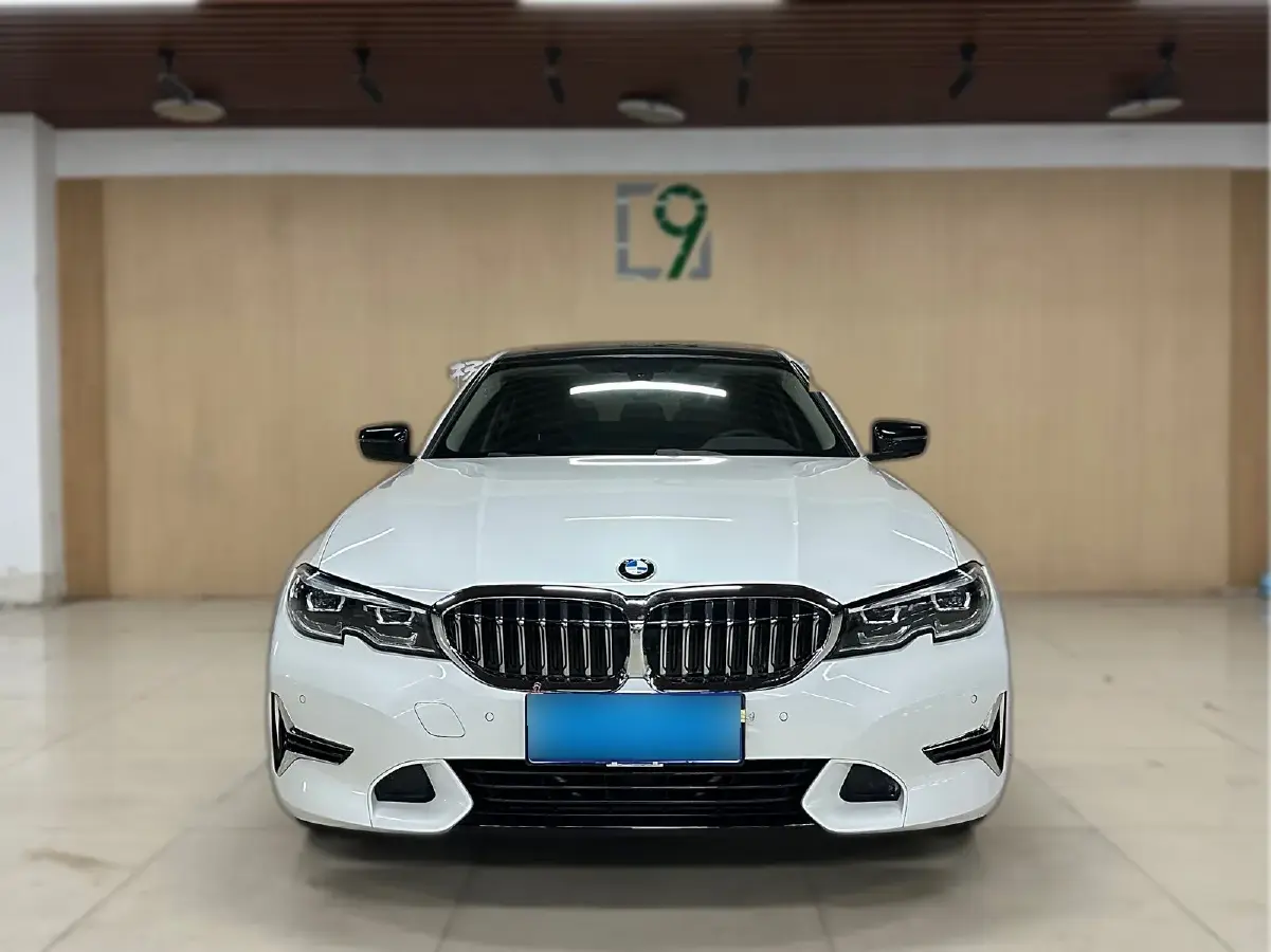 2020 BMW 3 Series 2.0T 184HP L4 8AT