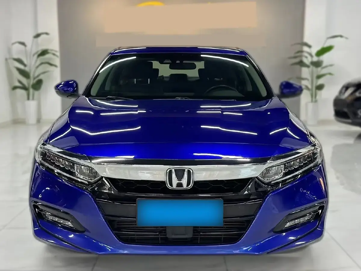 2018 Honda Accord 1.5T 194HP L4 CVT